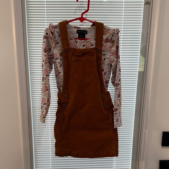 Cynthia Rowley Other - Cynthia Rowley Pumpkin Top with Brown Corduroy Overall dress